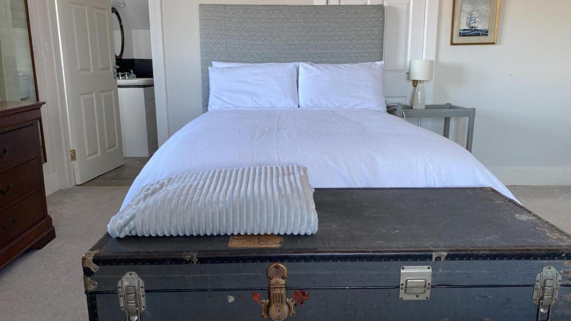 Drop Anchor House, Spacious 3 Bedroom Apartment, Fabulous Sea Views Cleggan Luaran gambar